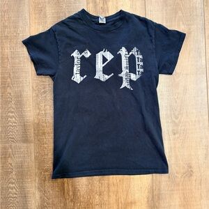 Gildan Black Heavy Cotton Tee with White Tag